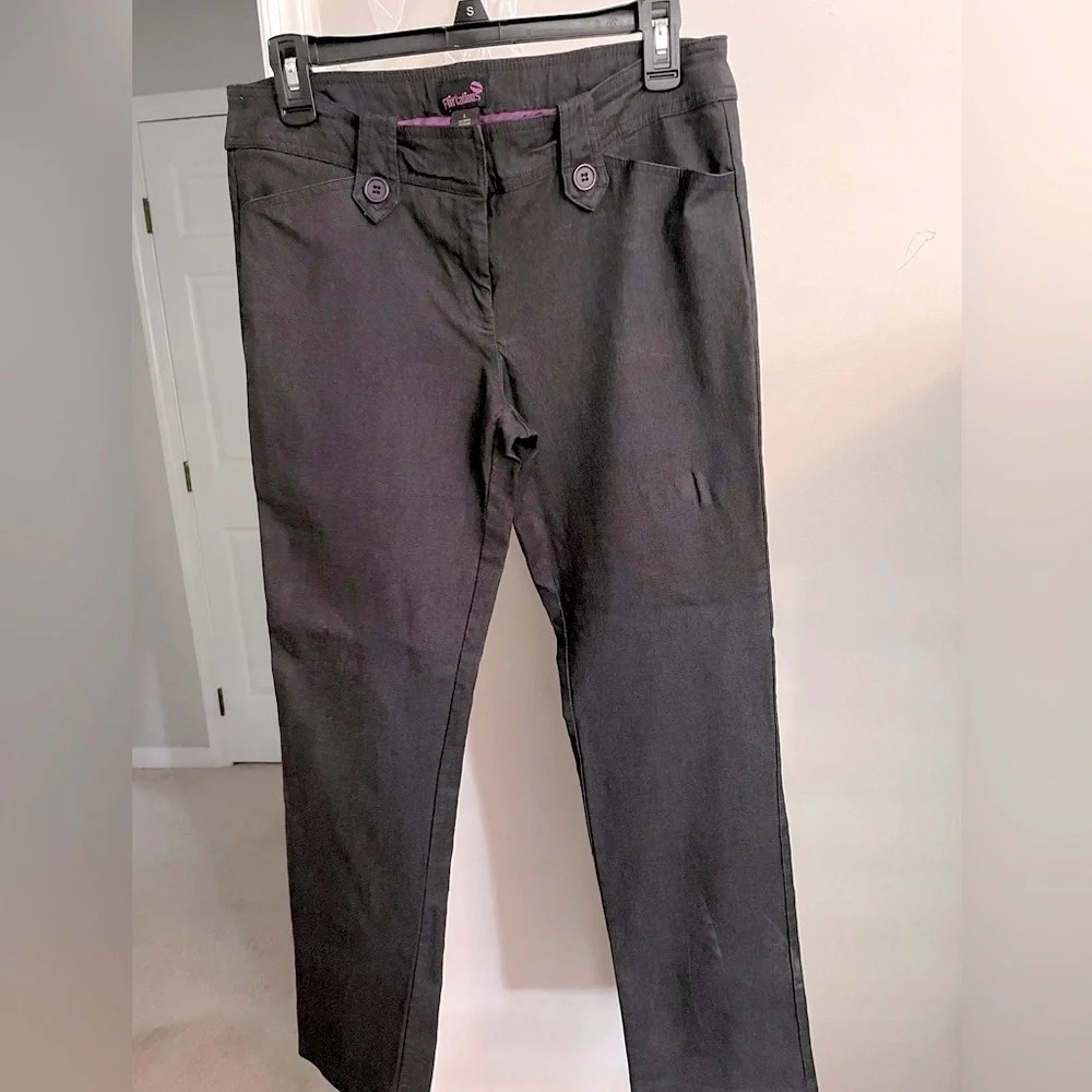 Flirtations L straight leg dark blue pants. Denim look. Two front pockets.